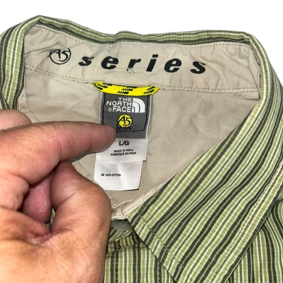 The North Face L/G Green Stripe Short Sleeve Button Up Shirt Men's A5 Series - Picture 6 of 9